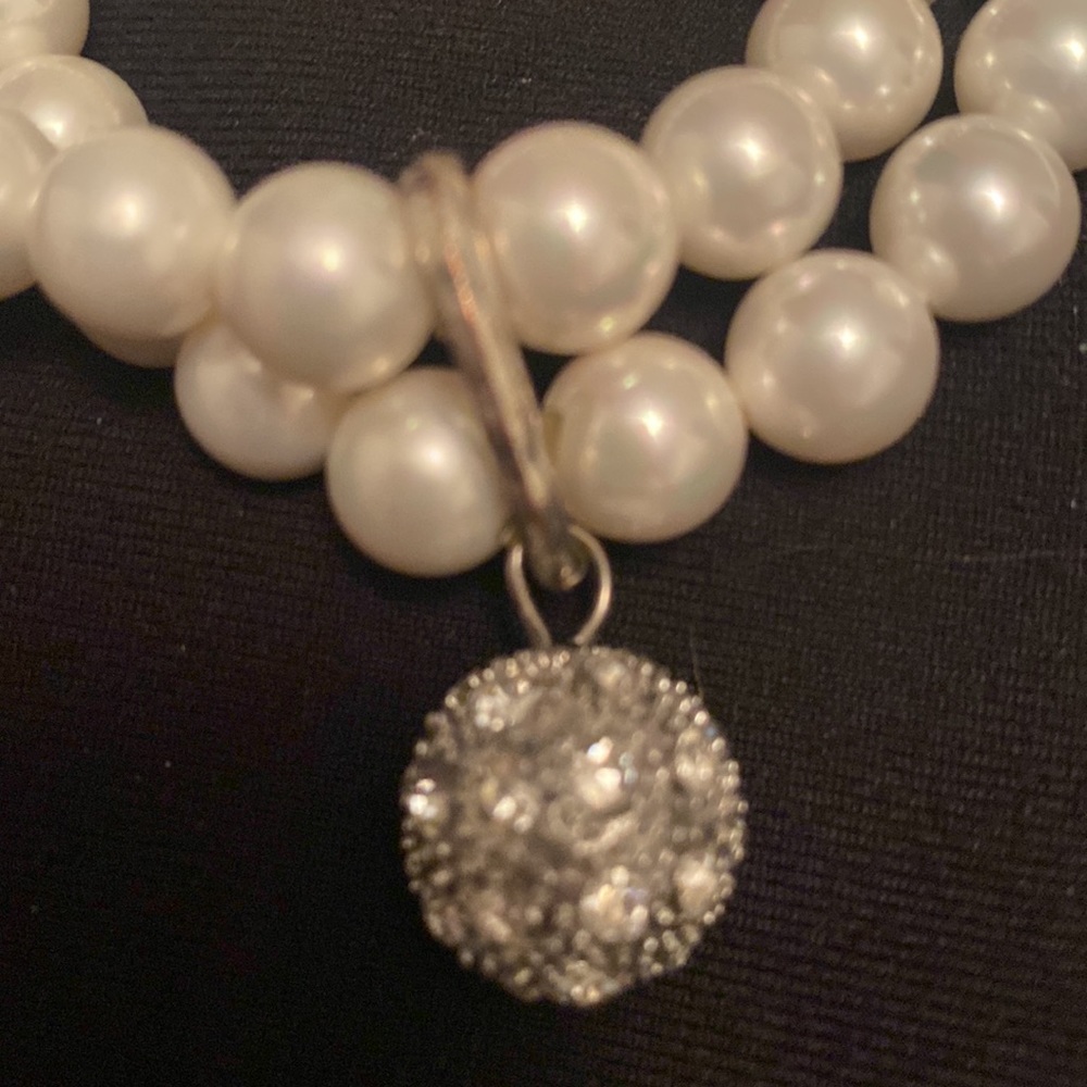 Pearl double strand bracelet with bling